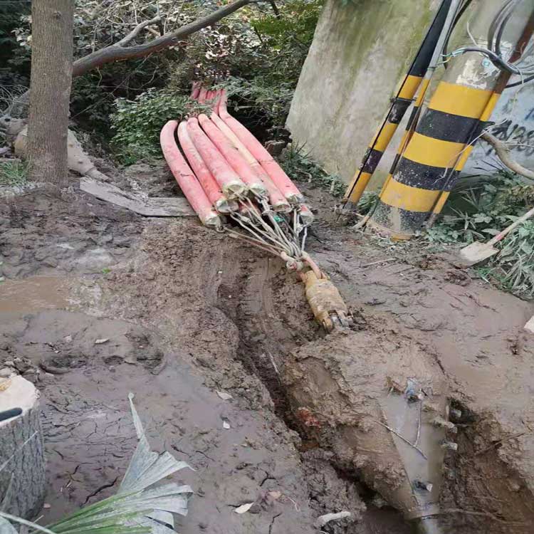 信阳车间拖拉管